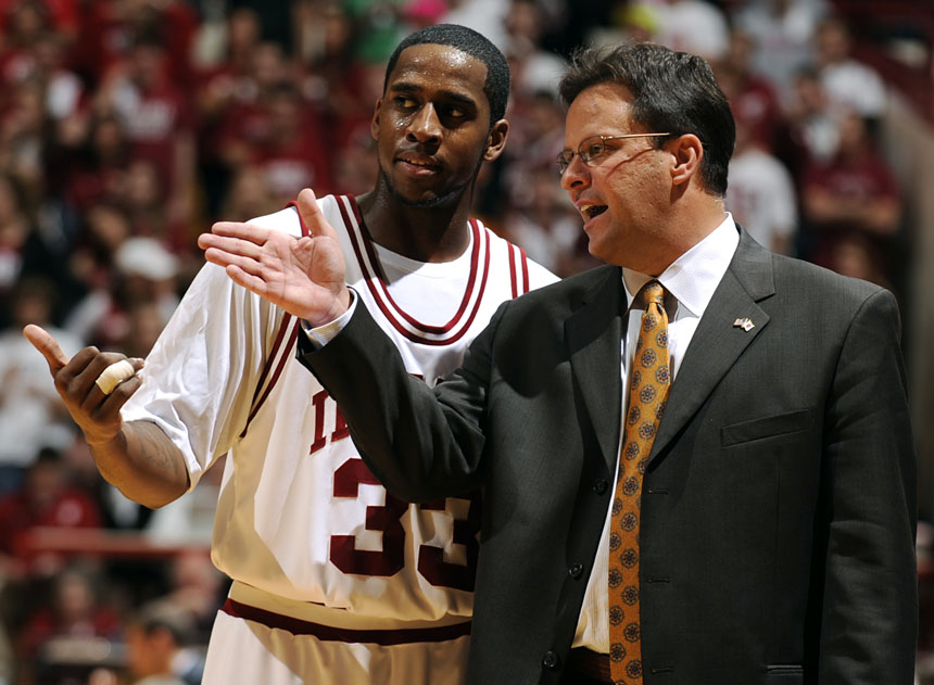 Indiana coach Tom Crean talks with guard Devan Dumes during a break in the action on Monday, Nov. 16, 2009 at Assembly Hall in Bloomington, Ind.
